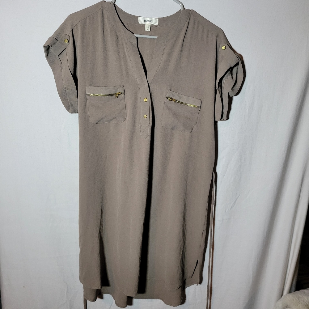 3/$15 Simple Tan Womens Blouse